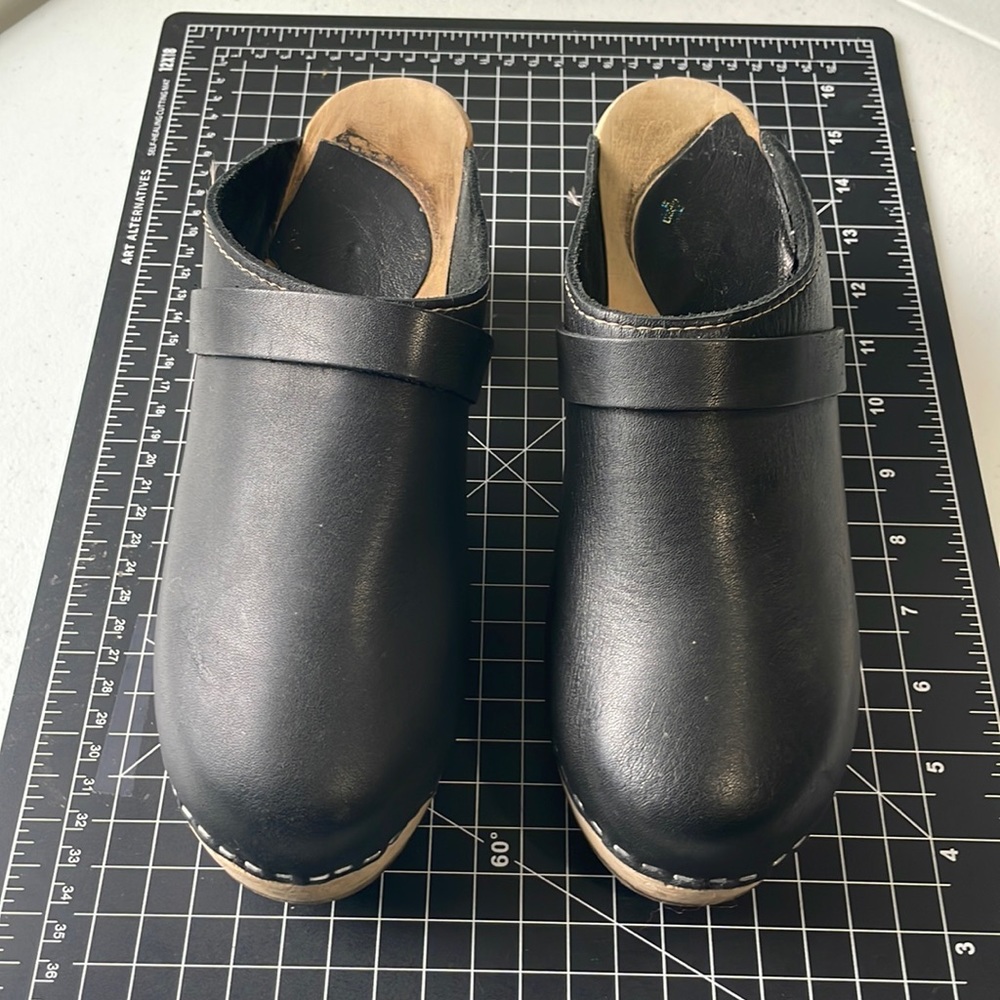 Black Leather Slip-On Clogs
